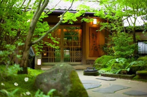 【2026年最新】黒川温泉のかわいい宿4選!森と川に囲まれた憧れの離れ旅館