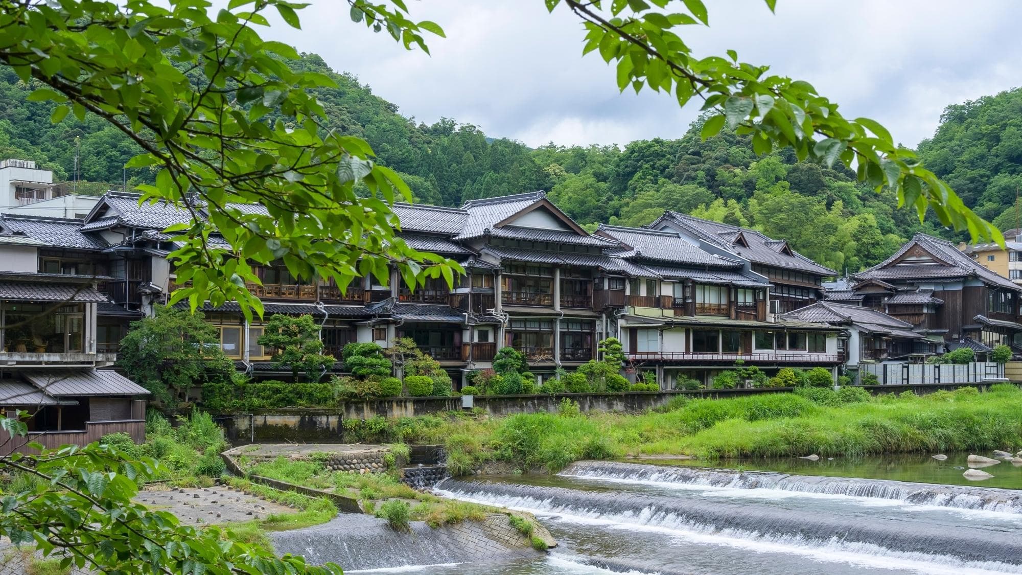 倉吉のパワースポット巡り女子旅2026年版!縁結び・美肌の三朝温泉も楽しめるモデルコース